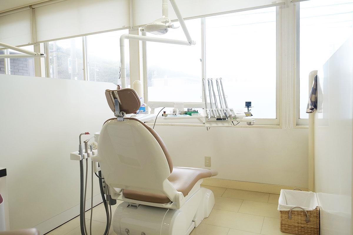 地元の皆様の歯とお口の健康を支える、地域密着の信頼の歯医者さんが当院の目標です。
