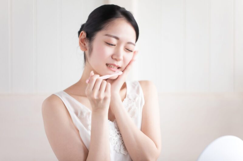 歯が痛い時の対処方法と痛み止めの効果的なのみ方