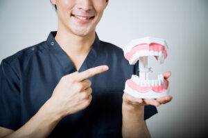歯科の審美治療を受ける際は、4つのポイントを参考に歯科医院選びを！