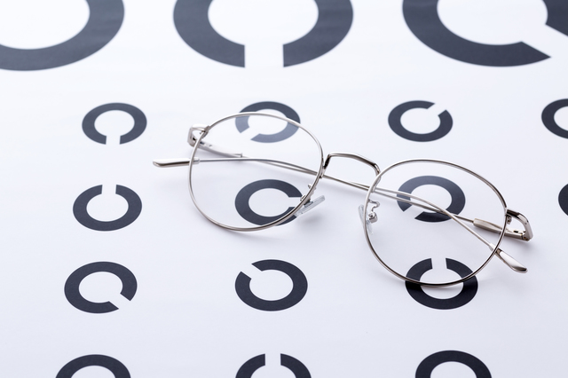 白内障手術の眼内レンズで多焦点と単焦点レンズはどう違う？