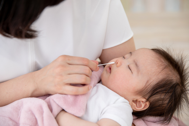 子どもの鼻水･鼻づまりで病院の受診は必要? 赤ちゃん・1歳･幼児で目安･タイミングは変わる?