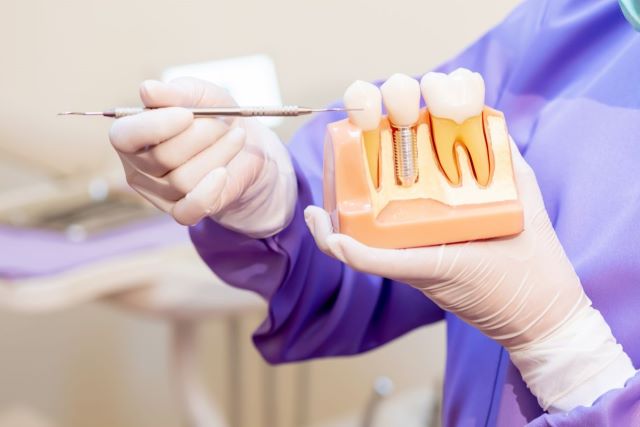 歯科医院でインプラントができないと言われるのはどんな人？ 歯ぐき･歯周病･糖尿病･骨などが主な原因