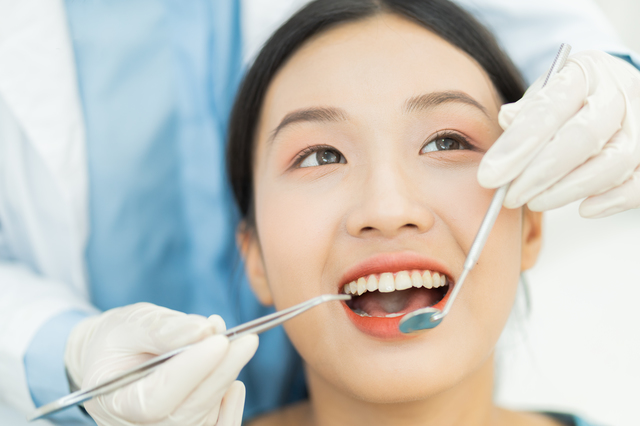 歯科治療の「静脈内鎮静法」のリスクやメリット・デメリットを歯科医が解説