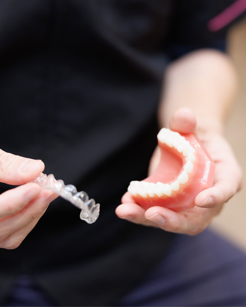 前歯の矯正治療に特化したマウスピース型矯正