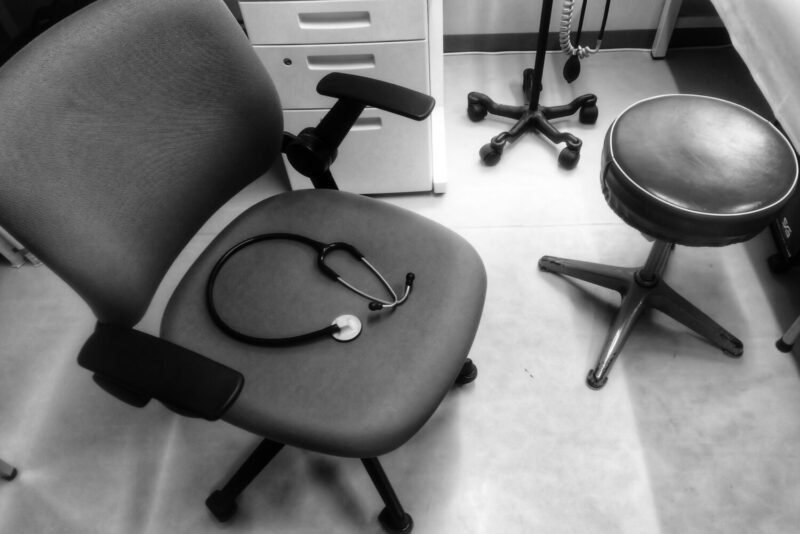 専門医の椅子