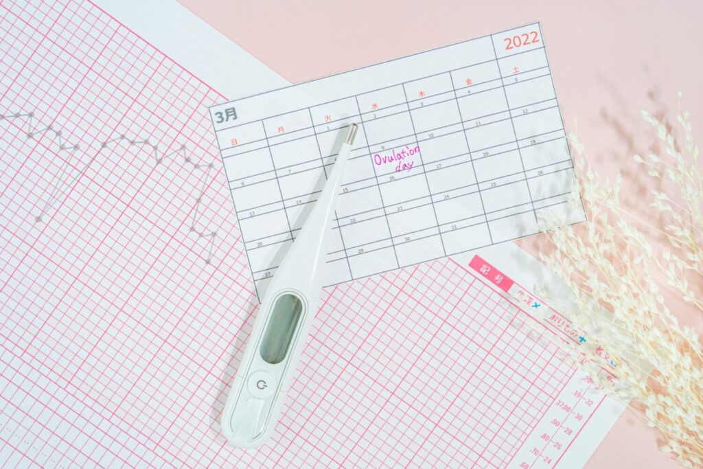 体温計とカレンダー