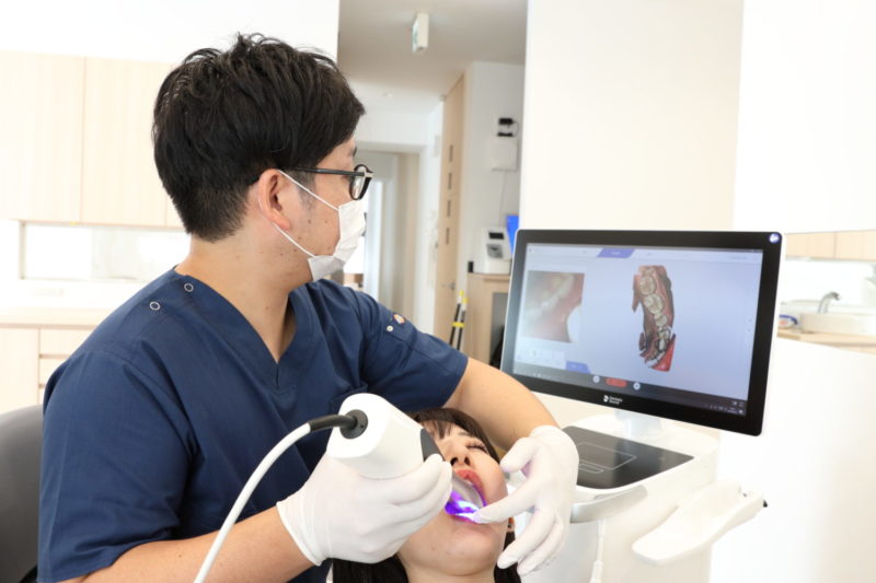 さいたま市のマウスピース型矯正装置を使った治療トンボ歯科クリニック　北浦和の口腔内スキャナ