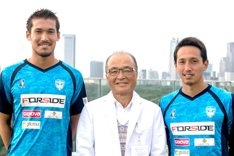 心臓外科の専門医である四津良平先生と横浜FCの武田選手・辻選手の対談