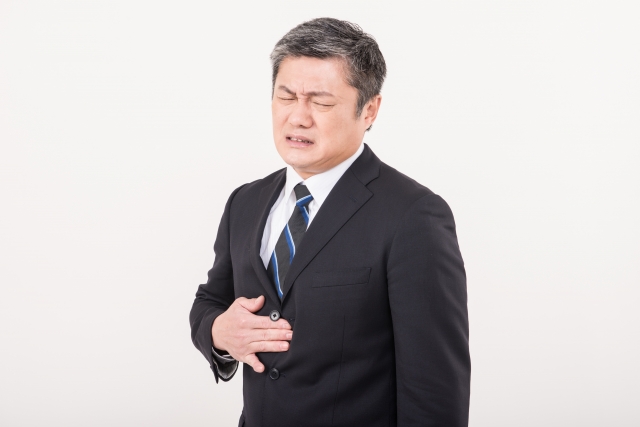 慢性胃炎の症状や原因、治療方法とは？
