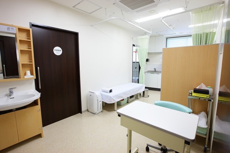 東京都世田谷区にある二子玉川メディカルクリニックの診察室